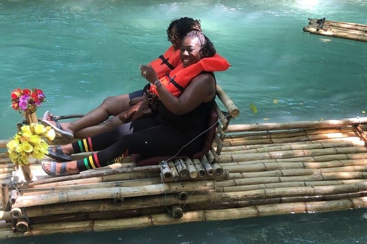 White River Bamboo Rafting in Ocho Rios — Relaxing Family Bamboo Raft Excursion