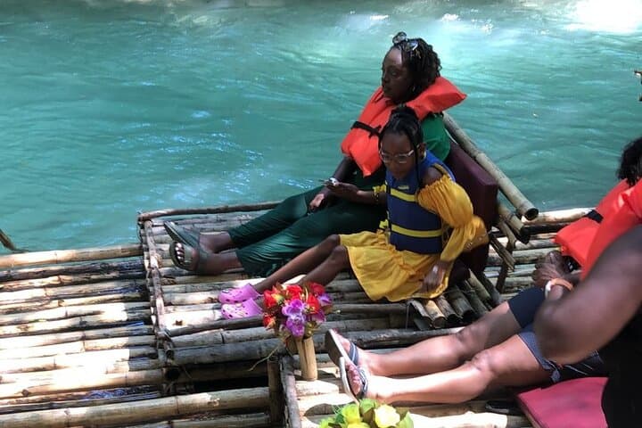 White River Bamboo Rafting in Ocho Rios — Relaxing Family Bamboo Raft Excursion photo 2