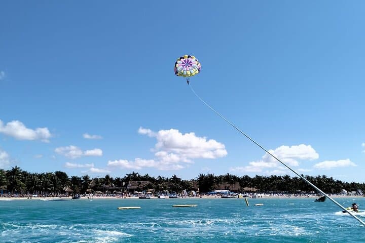 Soar Above Cozumel: 15-Minute Private Parasailing from Las Caleta photo 6
