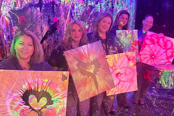 Atlanta Spin Art Studio: Create a One-of-a-Kind Canvas photo 2