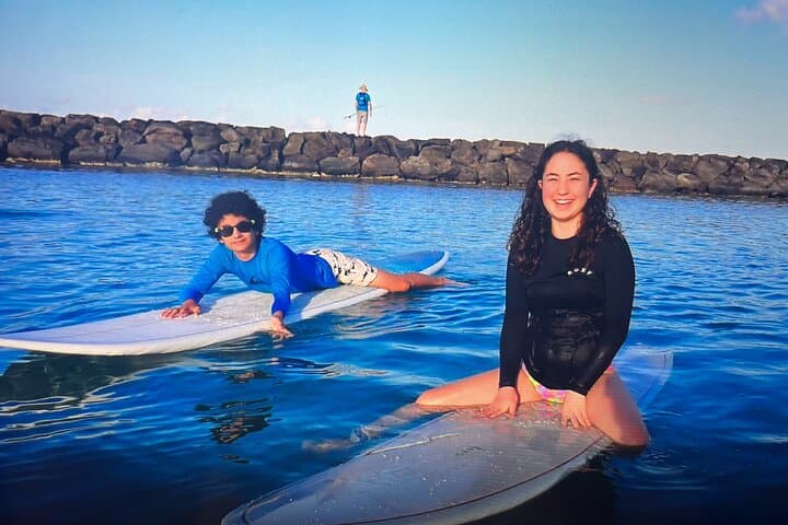Private Surf Lesson in Honolulu with Transportation — Waikiki Beach Boy Instructor photo 2