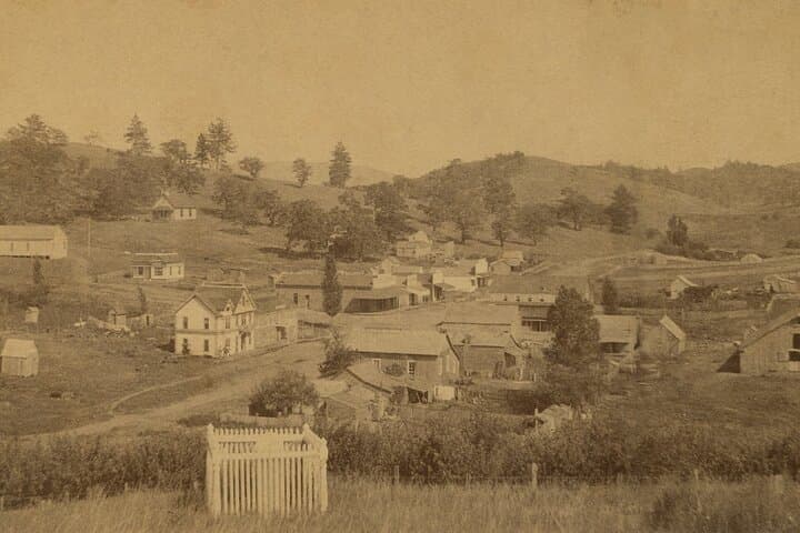 Pies & Pickaxes: Self-Guided Historic Walking Tour in Julian, CA photo 3
