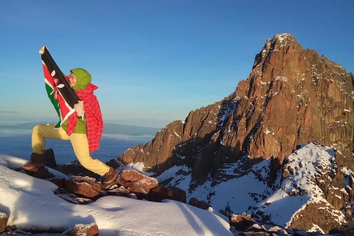 Mount Kenya Day Hike from Nairobi — Naro Moru to Met Station (Sirimon/Naro Moru Traverse)
