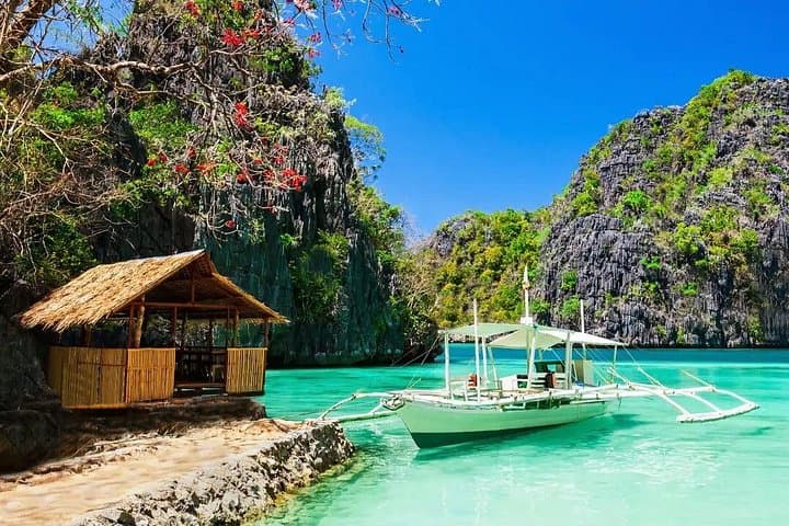 Coron Island Hopping Tour A — Kayangan Lake, Lagoons & Snorkel Stops photo 2