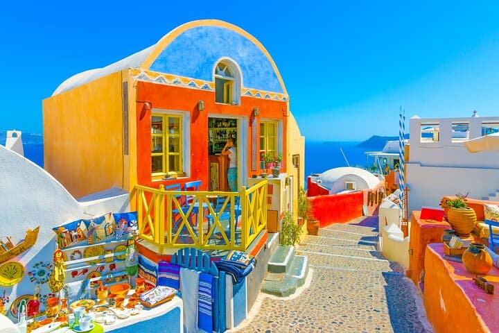 Santorini Private 6-Hour Highlights Tour — Caldera Views, Oia & Akrotiri photo 5