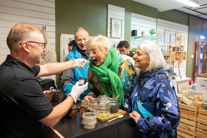 Private Reykjavik Food Walking Tour: Taste Icelandic Classics in 3 Hours