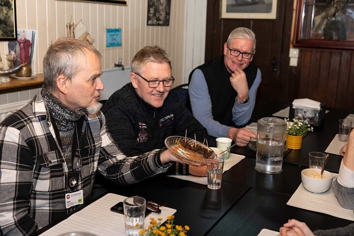 Private Reykjavik Food Walking Tour: Taste Icelandic Classics in 3 Hours photo 3