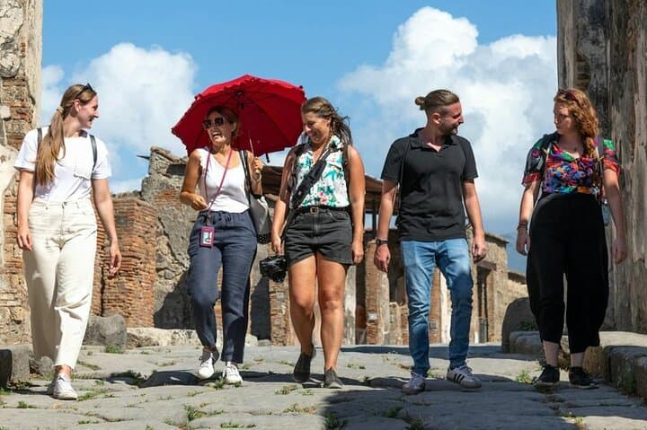 Private Pompeii and Sorrento Tour with Tailor-Made Pickup and Limoncello Tasting photo 4