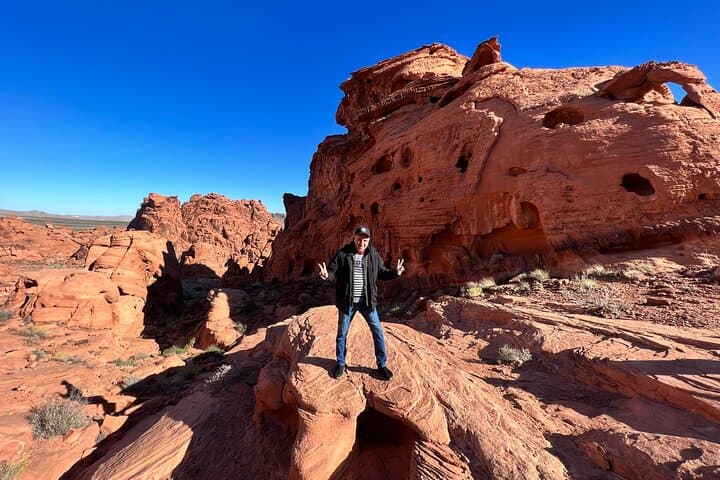 Hoover Dam & Valley of Fire Day Tour from Las Vegas — Small-Group Full-Day Adventure photo 2