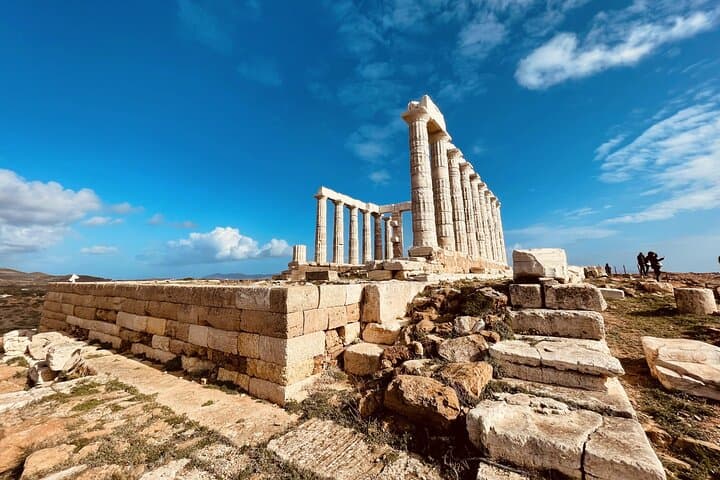 Athenian Riviera to Cape Sounio: Private Cruise to the Temple of Poseidon photo 3