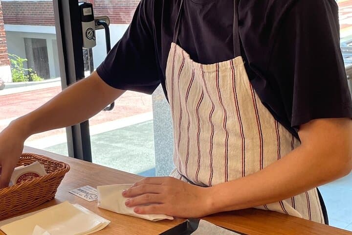 Make Korean Traditional and Trendy Cookies in Yeonnam-dong, Seoul photo 6