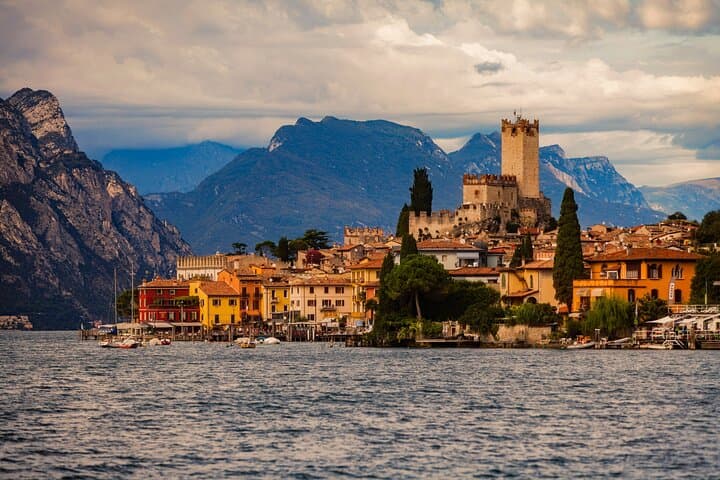 Lake Garda Private Photo Shoot: Capture Iconic Shores & Hidden Corners