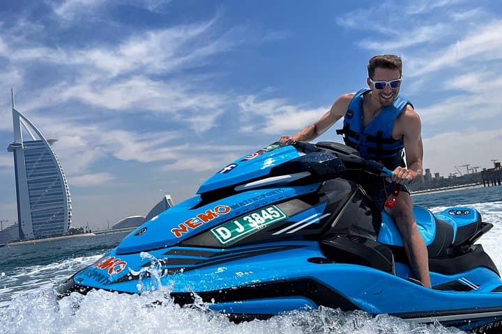 Jet Ski to Burj Al Arab: 30-Min Morning Ride with English Breakfast photo 4