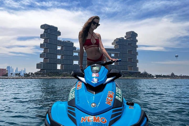 Ride the Skyline: 1-Hour Jet Ski Tour to Burj Al Arab & Atlantis, Dubai photo 4