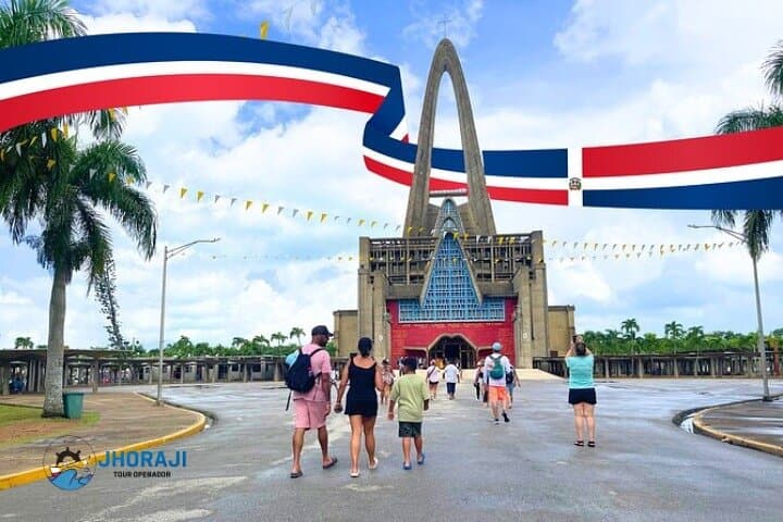 Punta Cana Safari with Jhoraji: Rivers, Ranches and Macao Beach in One Day