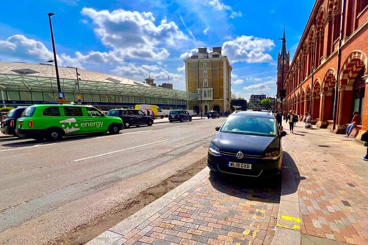 Private Transfer from Central London to Heathrow Airport — Reliable Door-to-Door Service