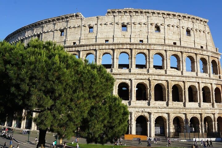Colosseum Express Guided Tour — First & Second Levels, Roman Forum & Palatine photo 4