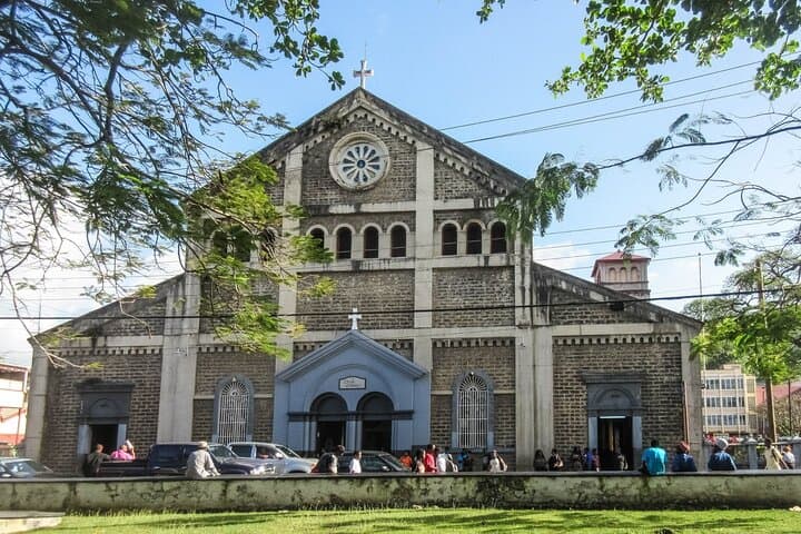 Castries Historical Walking Tour — Markets, Morne Fortune & Colonial Streets photo 2
