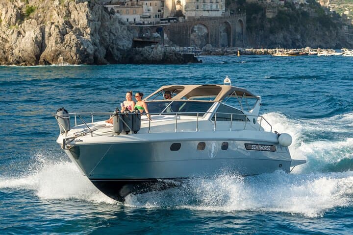 Amalfi Coast Boat Tour: Caves, Beaches & Snorkeling (4-Hour Cruise) photo 3