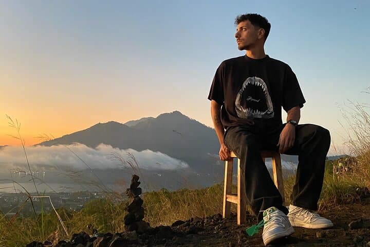 Mount Batur Sunrise Trek: Summit Hike, Caldera Views & Breakfast at Dawn