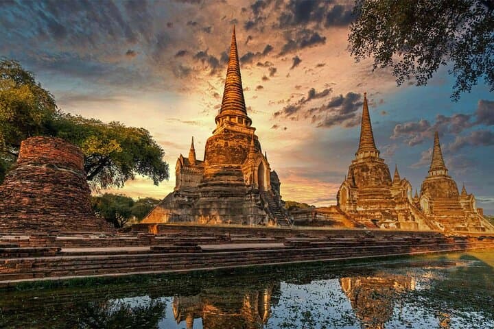 Ayutthaya Sunset Bicycle Tour: Ride to the Temples at Dusk photo 6