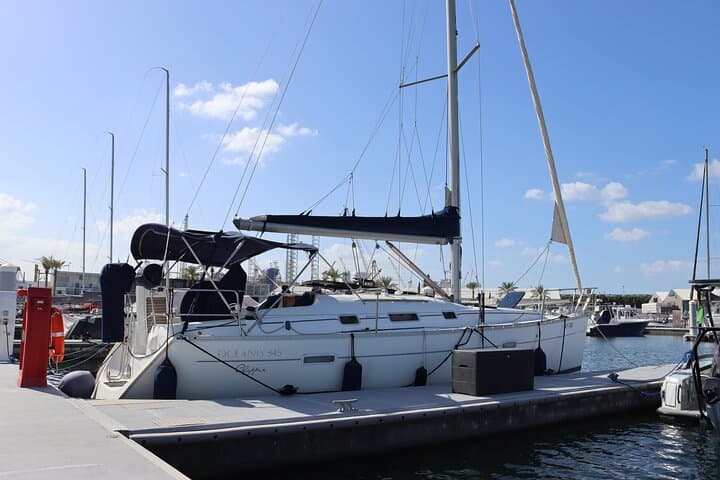 2-hour sailing yacht tour along dubai coastline with skyline views photo 5
