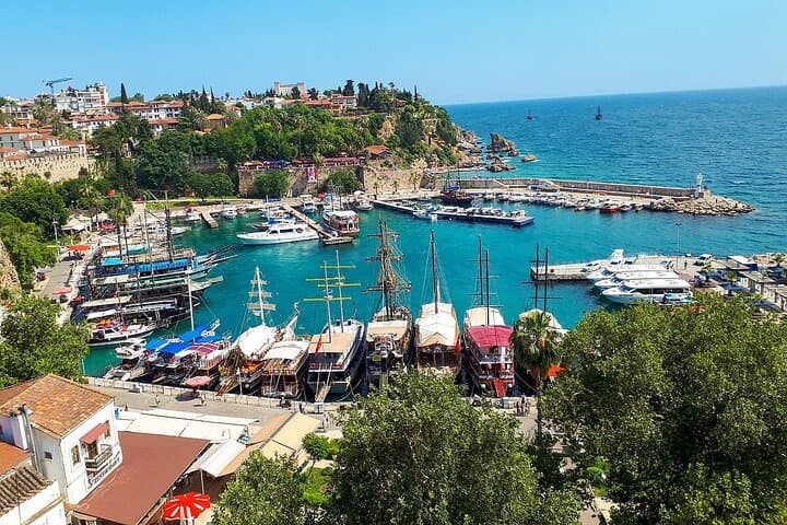 Epic 9-Day Turkey Tour: Istanbul, Cappadocia, Antalya, Ephesus & Pamukkale
