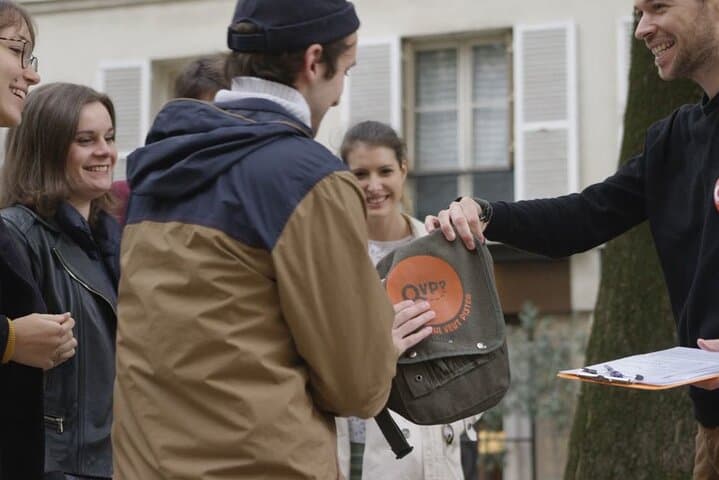 Montmartre Private Scavenger Hunt: Team Treasure Game in Paris