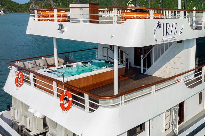 Iris Luxury Day Cruise in Halong Bay — Sung Sot, Luon Cave & Ti Top photo 2