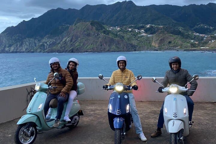 Vespa Primavera: 24-Hour Scooter Rental to Explore Madeira's Coastal Roads photo 3