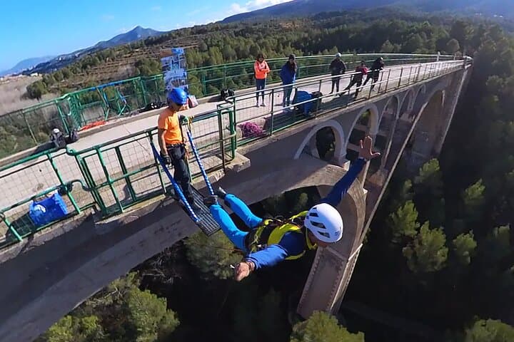 Bungee Jumping at Seven Moons Bridge, Alcoy — 16m Pendulum Drop & Valley Views photo 5