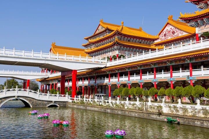 Tainan Day Tour: Qigu Salt Mountain, Chihkan Tower & Anping Fort photo 2