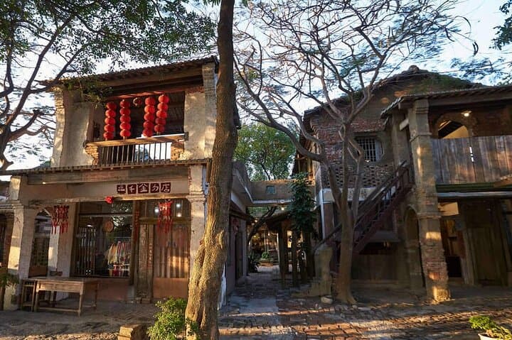 Tainan Day Tour: Qigu Salt Mountain, Chihkan Tower & Anping Fort
