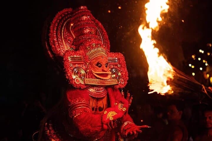 Immersive Theyyam Ritual Tour in Kannur: Private Village Performance & Pickup photo 2