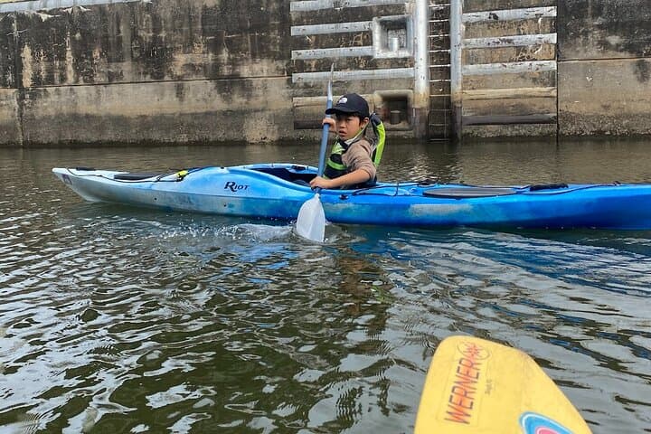 Chickamauga Dam Lock Kayak Tour — Paddle Through a Working Lock on the Tennessee River photo 3