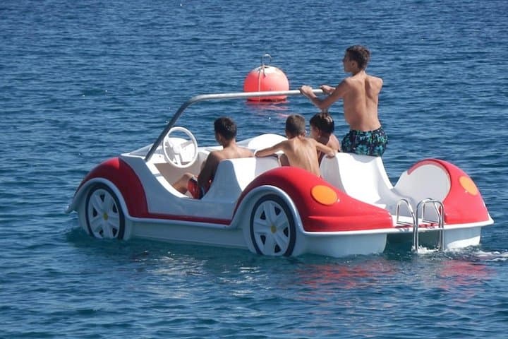 Pedal Boat Rental in Santorini — 1-Hour Caldera Cruise photo 1