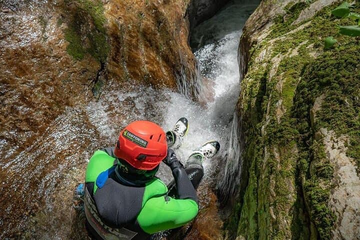 Rio Selvano Canyoning in Tuscany: Beginner-Friendly Canyon Adventure Near Lucca photo 4