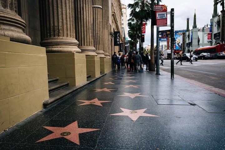 Private Transfer Between Hollywood & John Wayne Airport (SNA) — Door-to-Door Service photo 4