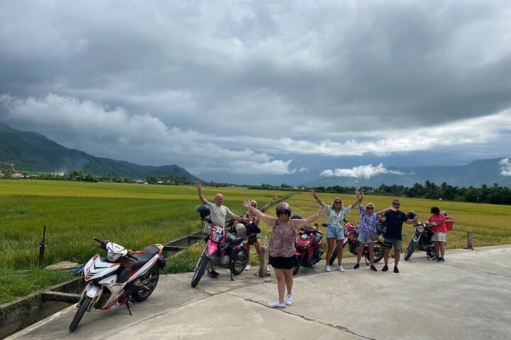 Nha Trang Half-Day Motorcycle City Tour – Po Nagar, Fishing Market & Hilltop Pagodas