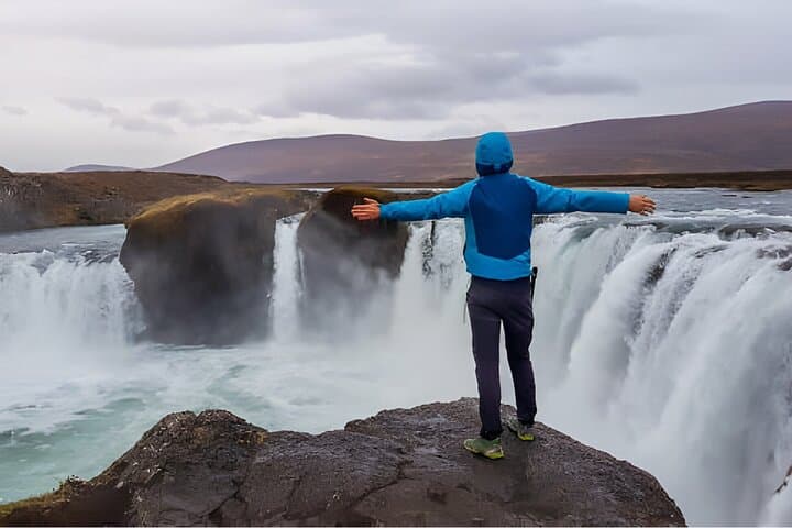 Private Golden Circle Day Tour from Reykjavik — Thingvellir, Geysir, Gullfoss & Kerid photo 5