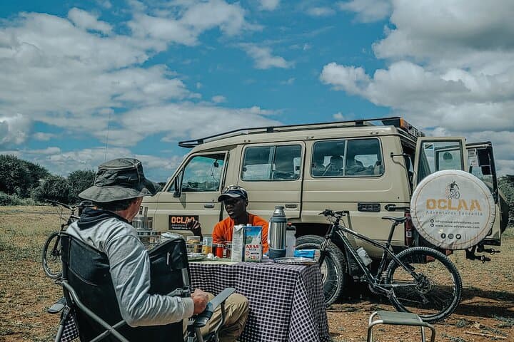 Western Kilimanjaro Cycling: Maasai Lands & Wildlife Plains
