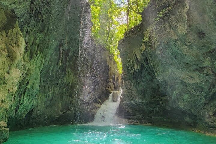 Río Partido River Hike and Natural Pools — Day Trip from Santo Domingo photo 5