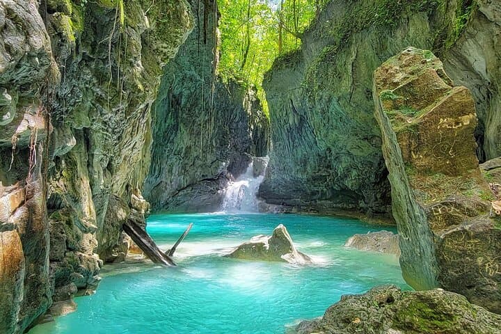 Río Partido River Hike and Natural Pools — Day Trip from Santo Domingo photo 6