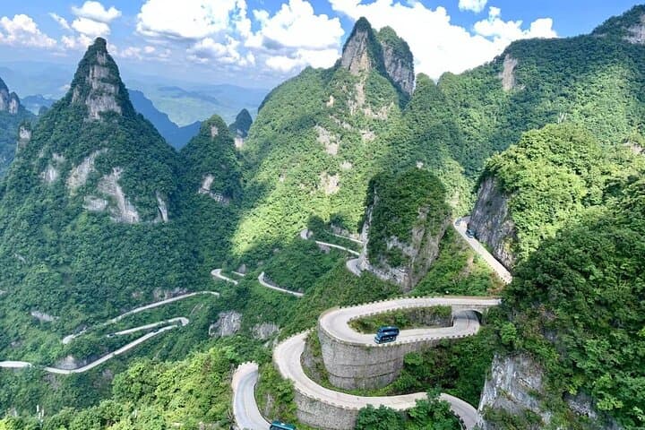 5-Day Zhangjiajie and Fenghuang Private Tour: Avatar Mountains, Glass Bridge & Ancient Rivers photo 4