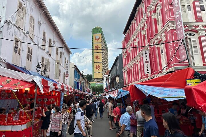 Eat & Snap in Chinatown: Singapore Walking Food Tour photo 4