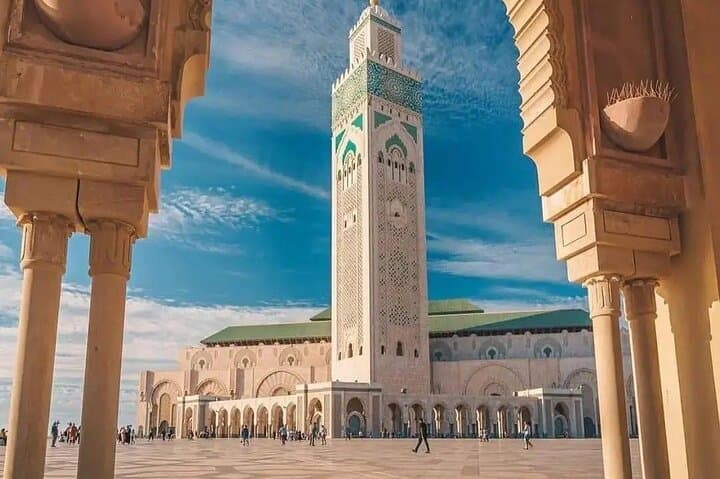6-Day Morocco Highlights: Casablanca to Marrakech via Chefchaouen, Fes & Merzouga