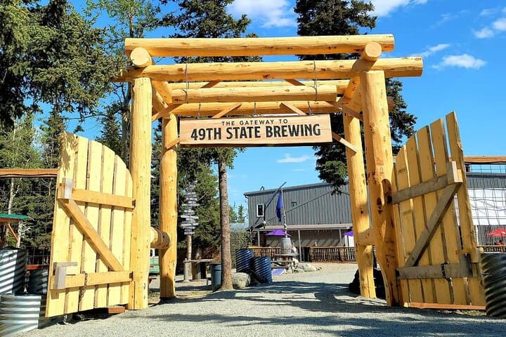Meet Denali's Sled Dogs and Local Brews on a Husky Homestead Half-Day photo 4