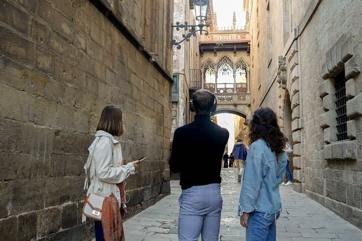 Barcelona Gothic Quarter Escape Room Walk: Self-Guided Mystery Tour