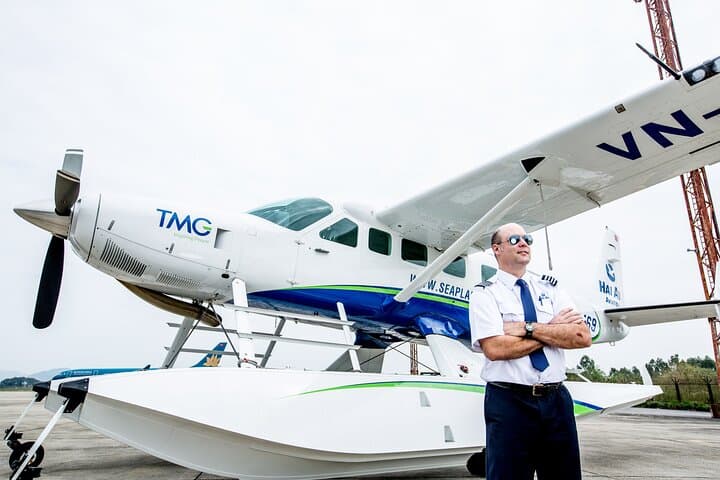 Halong Bay Seaplane Scenic Flight from Hanoi — 25-Min Aerial Tour photo 3