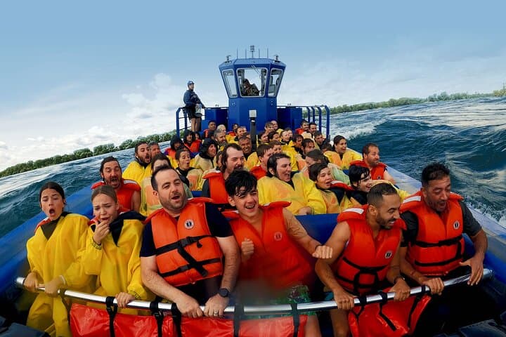 Jet Boating the Lachine Rapids: High-Speed St. Lawrence Adventures in Montreal photo 4